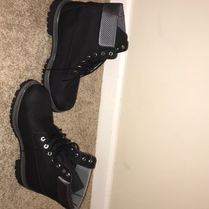 Timberland Black Boots